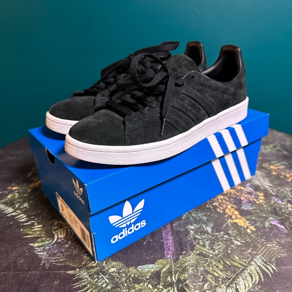 Men’s Adidas Campus Stitch and Turn Shoes Size 9